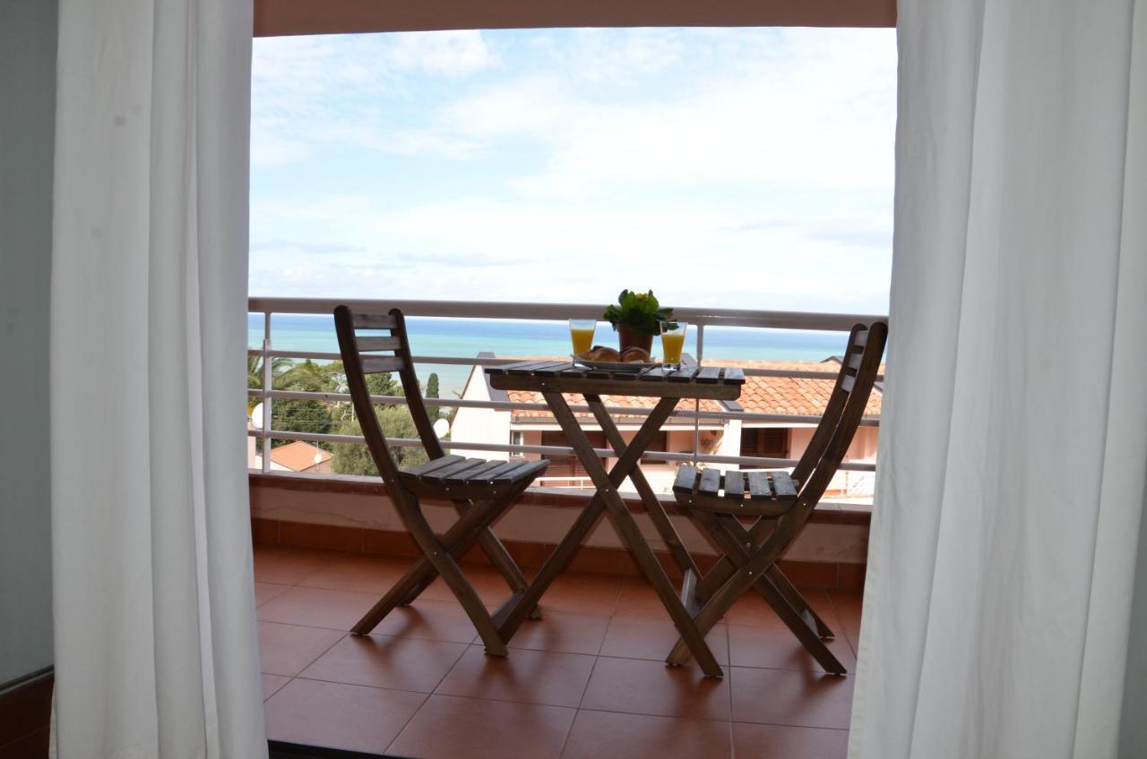 La Dimora Delle Begonie Apartment Cefalu Exterior photo