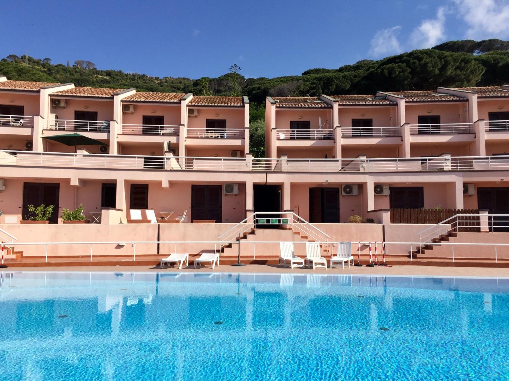 La Dimora Delle Begonie Apartment Cefalu Exterior photo